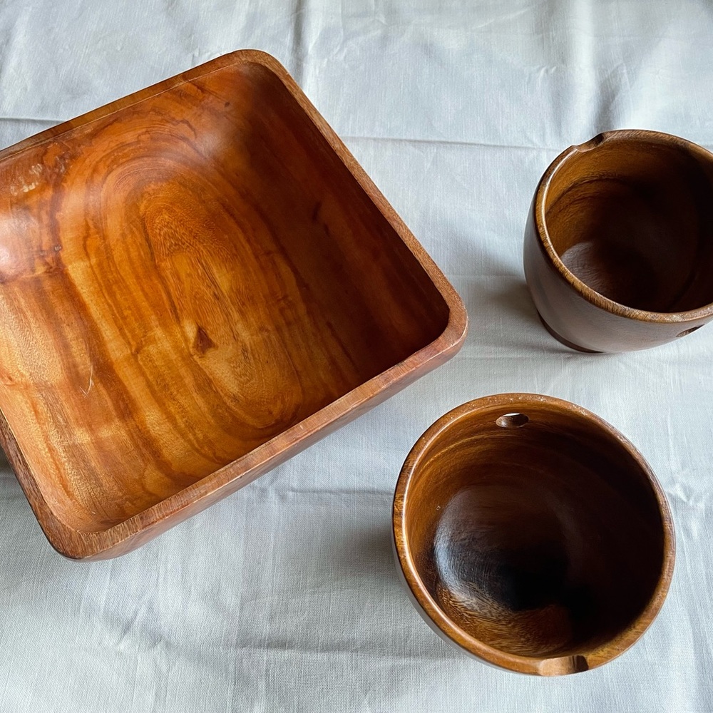 Wooden vintage Fruit Basin and Bowls
